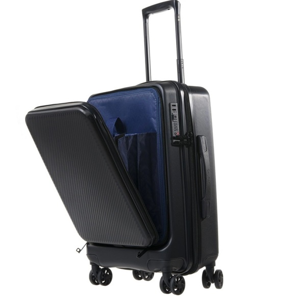 CalPak - 20” spinner - Picture 3 of 4